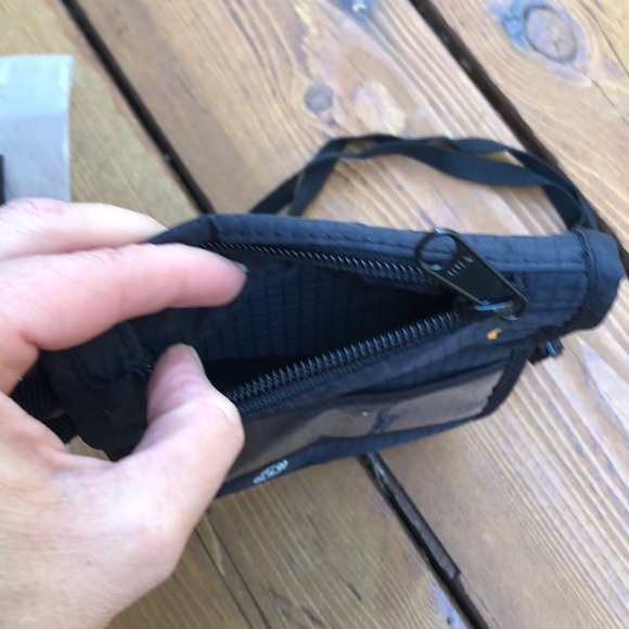 Unisex Cell/Wallet RFID - Picture 7 of 8